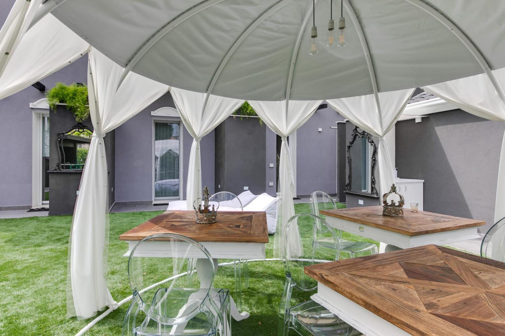 Villa Monti Suites&Aparts Cesenatico Esterno foto
