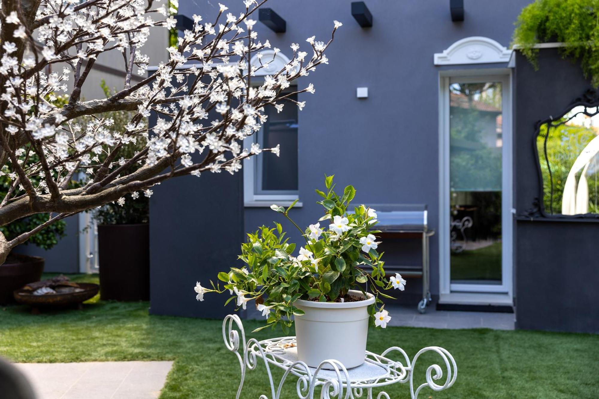 Villa Monti Suites&Aparts Cesenatico Esterno foto